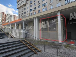 Аренда помещения свободного назначения 180 м²