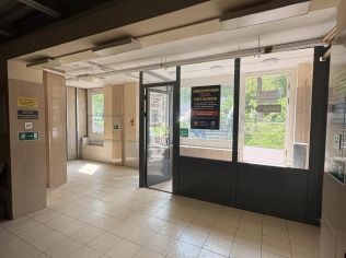 Аренда помещения свободного назначения 142 м²
