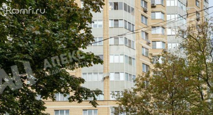 Продажа помещения свободного назначения 908 м², Челюскинская улица - фото 2