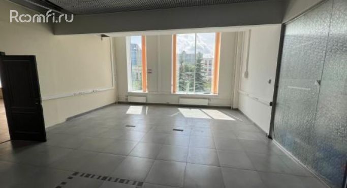 Аренда помещения свободного назначения 560 м², Кировоградская улица - фото 3