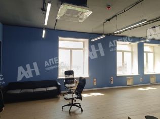 Аренда помещения свободного назначения 650 м²