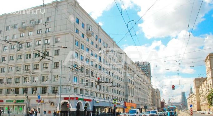 Аренда торгового помещения 320 м², Краснопрудная улица - фото 1