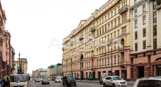 Продажа помещения свободного назначения 3784 м², Тверская улица - фото 1