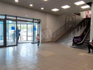 Аренда помещения свободного назначения 295 м²