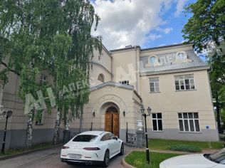 Аренда помещения свободного назначения 77 м²