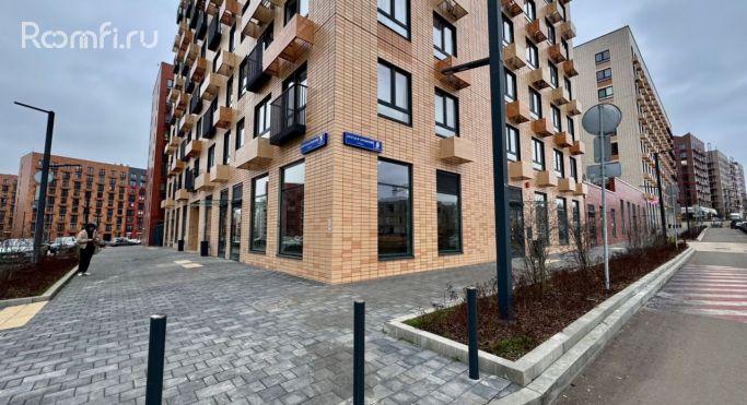 Аренда помещения свободного назначения 61 м², улица Братьев Бромлей - фото 3