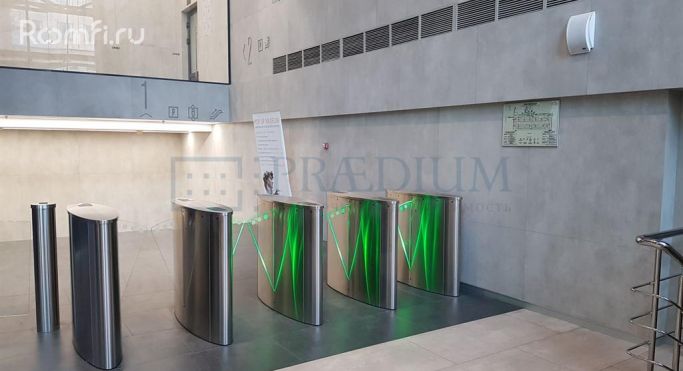 Продажа офиса 182 м², улица Бутлерова - фото 2