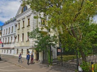 Аренда помещения свободного назначения 570 м²