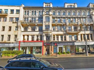 Аренда помещения свободного назначения 166 м²