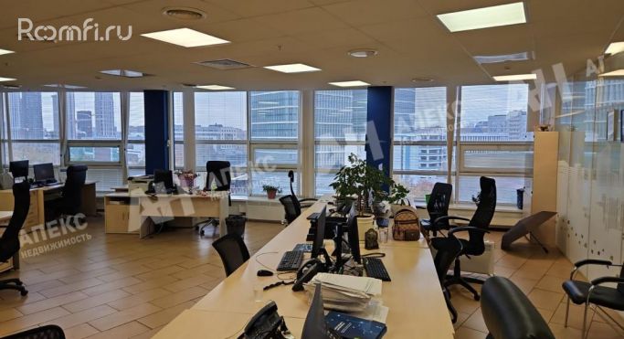 Аренда офиса 1107 м², Летниковская улица - фото 1