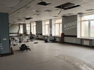 Аренда помещения свободного назначения 630 м²