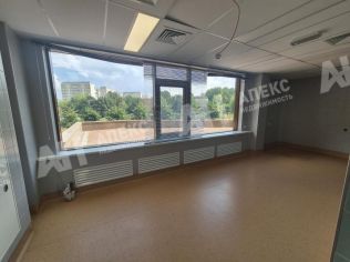 Аренда помещения свободного назначения 180 м²