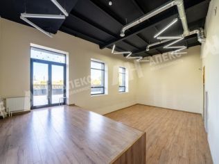 Аренда помещения свободного назначения 342 м²