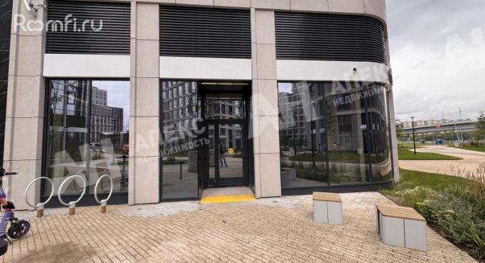 Аренда торгового помещения 47 м², улица Роберта Фалька - фото 3