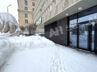 Аренда помещения свободного назначения 323 м²