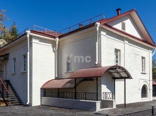 Аренда помещения свободного назначения 305 м²