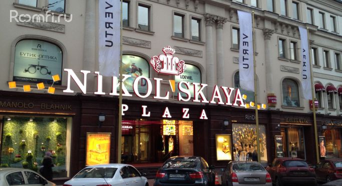 Торгово-офисный центр Nikolskaya Plaza - фото 1