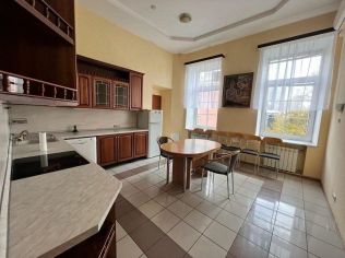 Аренда офиса 160 м²