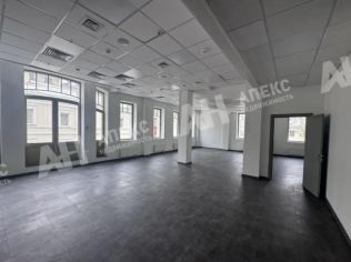 Аренда офиса 599 м²