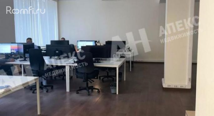 Аренда офиса 378 м², улица Россолимо - фото 3