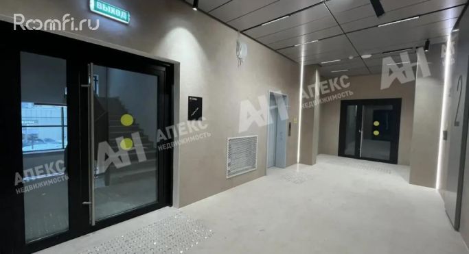 Продажа офиса 479 м², улица Роберта Фалька - фото 3