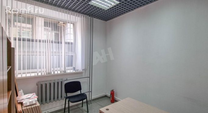 Аренда офиса 50 м², Суворовская улица - фото 3