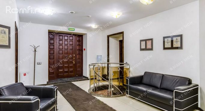 Продажа офиса 254 м², Петровский переулок - фото 1