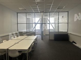 Аренда помещения свободного назначения 76 м²