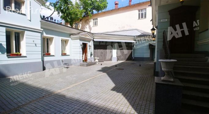 Аренда офиса 1266 м², улица Александра Лукьянова - фото 2