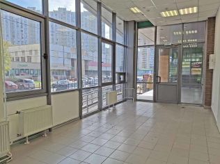 Аренда торгового помещения 347 м²
