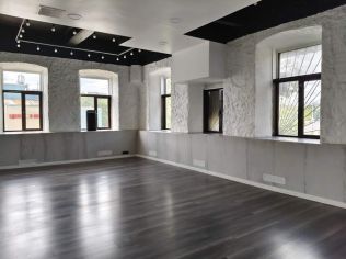 Аренда помещения свободного назначения 440.2 м²