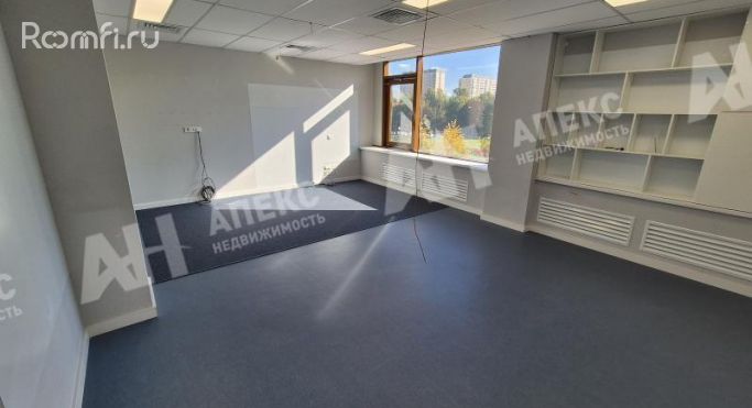 Аренда помещения свободного назначения 375 м², улица Архитектора Власова - фото 3