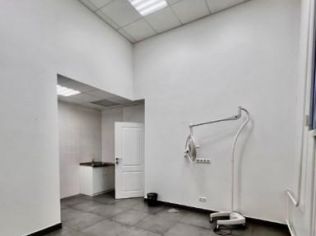 Аренда помещения свободного назначения 90 м²