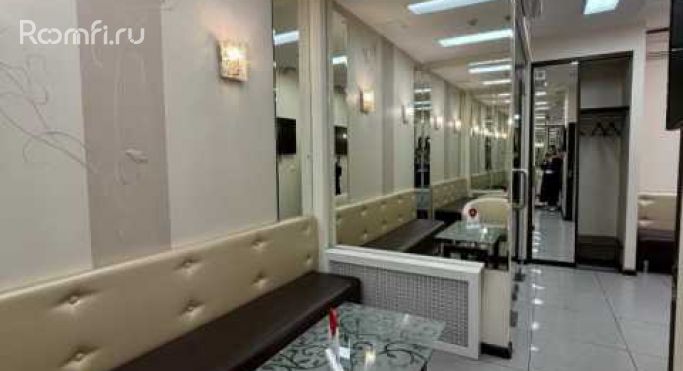 Аренда помещения свободного назначения 200 м², Авиационная улица - фото 1