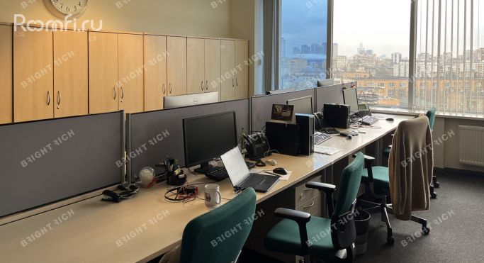 Аренда офиса 4558 м², улица Правды - фото 1
