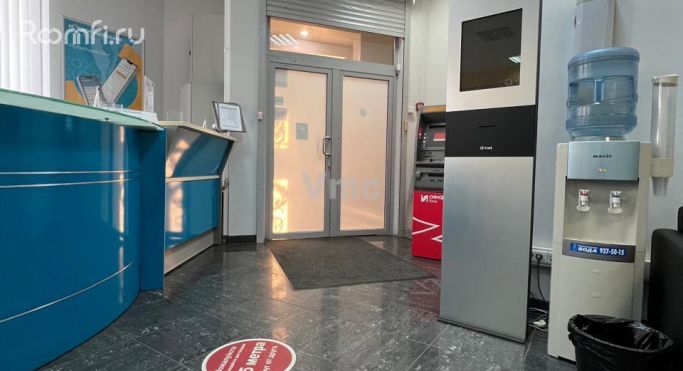 Продажа торгового помещения 170 м², Гусятников переулок - фото 2