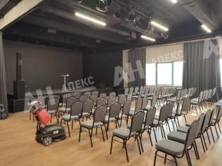 Аренда помещения свободного назначения 760 м²