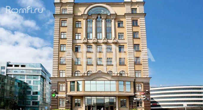 Продажа офиса 554.2 м², Летниковская улица - фото 1