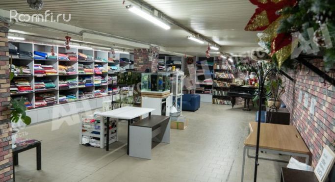 Аренда склада 1402 м², Самокатная улица - фото 1