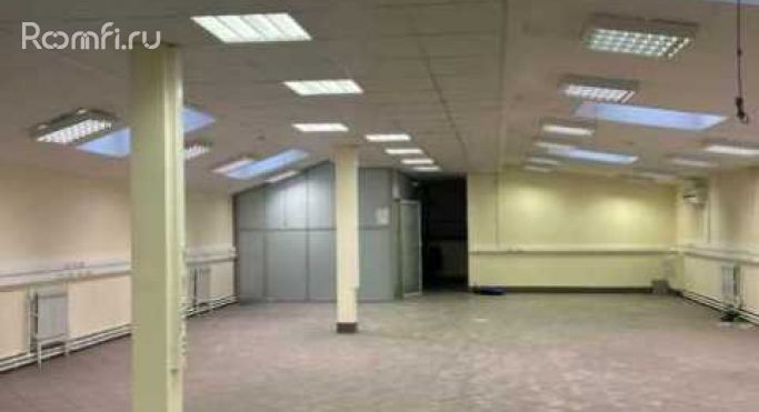 Аренда офиса 341 м², улица Россолимо - фото 2