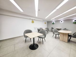 Аренда помещения свободного назначения 468.5 м²