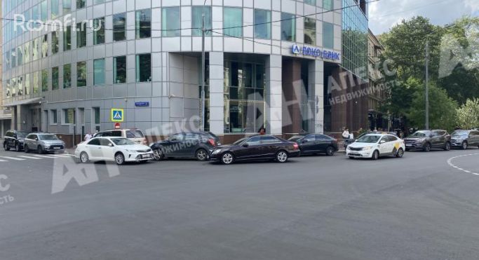 Продажа помещения свободного назначения 426 м², улица Викторенко - фото 1