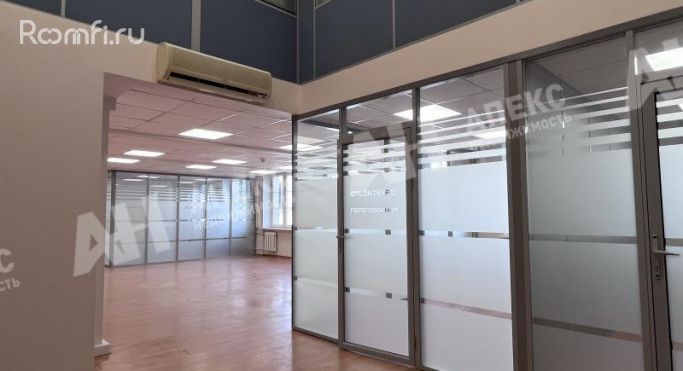 Аренда офиса 330 м², улица Черняховского - фото 2