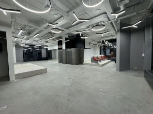 Продажа помещения свободного назначения 492 м²