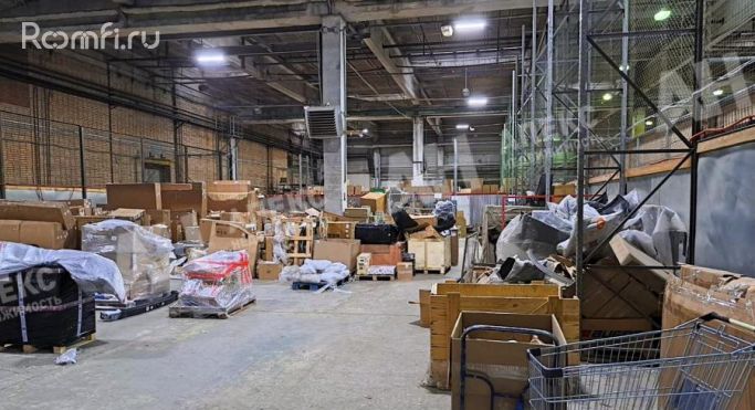 Аренда склада 6886 м², Скотопрогонная улица - фото 1