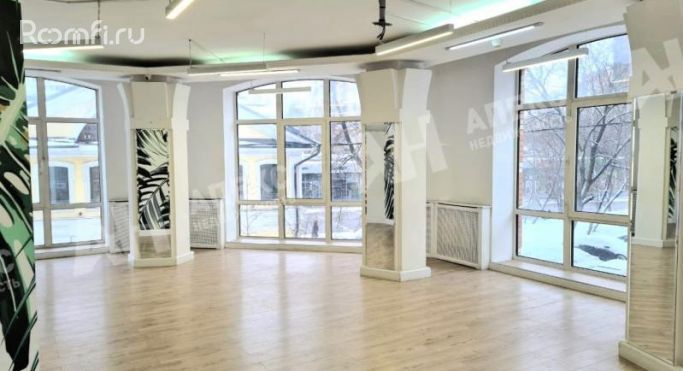 Аренда помещения свободного назначения 230 м², Таганская улица - фото 1