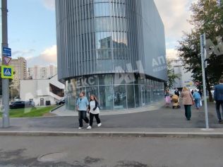 Аренда помещения свободного назначения 137 м²