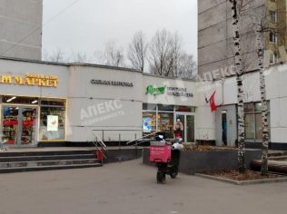 Продажа торгового помещения 452 м²