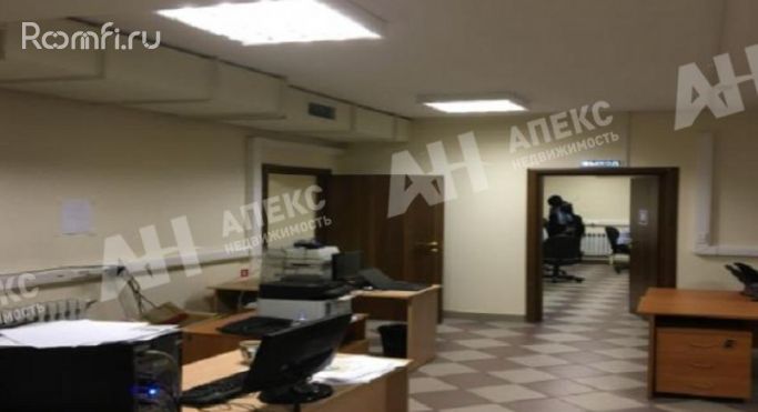 Аренда офиса 278 м², улица Россолимо - фото 2