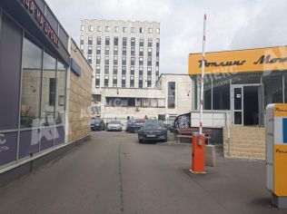 Аренда торгового помещения 1100 м²